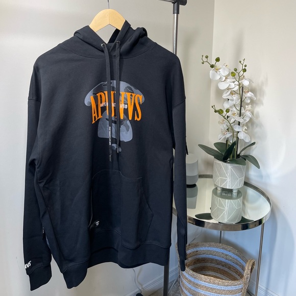 Designer clothing & shoes; Men, Woman & Kids ; Sizes from XXS- XL - Picture 6 of 11